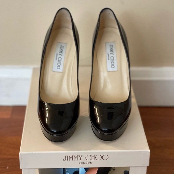 Jimmy Choo Shiny Heels, Black Color ,Size 6 - Picture 2 of 5